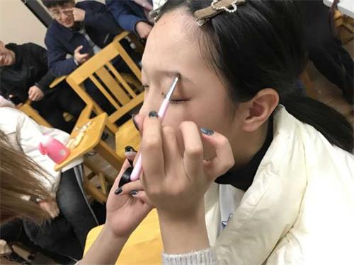 m1552321245533693.jpg 3.jpg