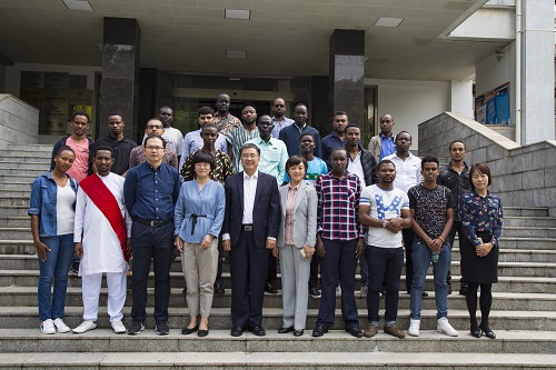 m1539004279124137.jpg 1.jpg